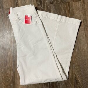 NWT SPANX Women's White Flare Jeans
